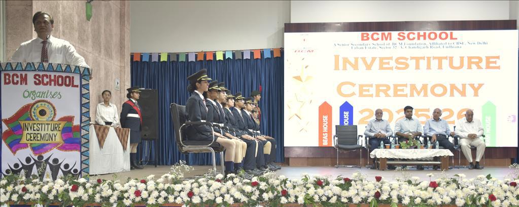 IAS Himanshu Jain illuminates path to a leadership